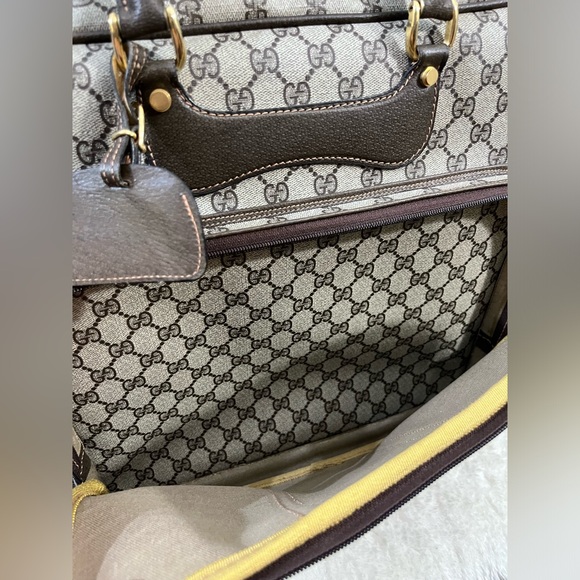 Gucci Travelling Bag - Picture 11 of 16